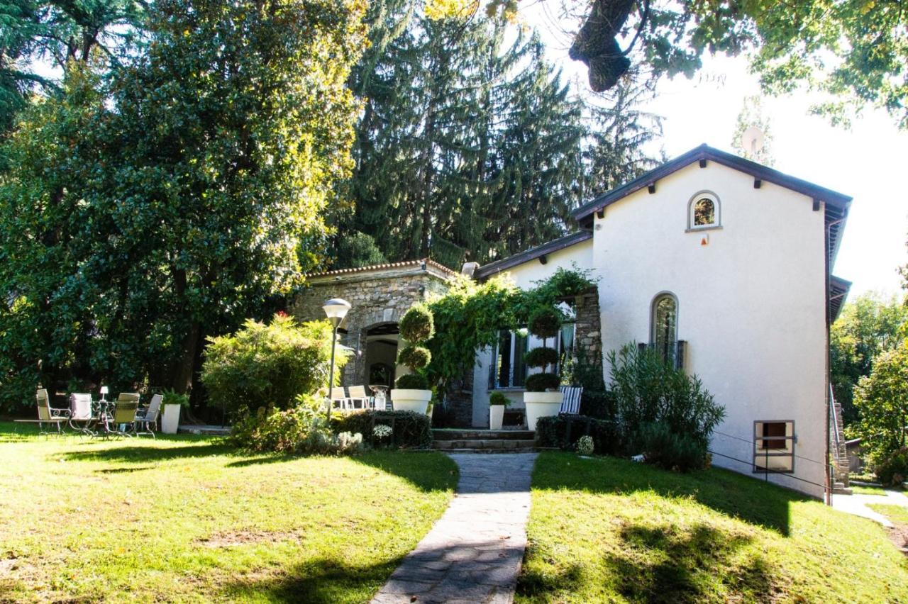 "La Selvetta" Bed And Breakfast Buguggiate Exterior foto