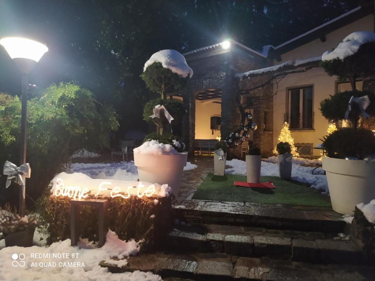 "La Selvetta" Bed And Breakfast Buguggiate Exterior foto