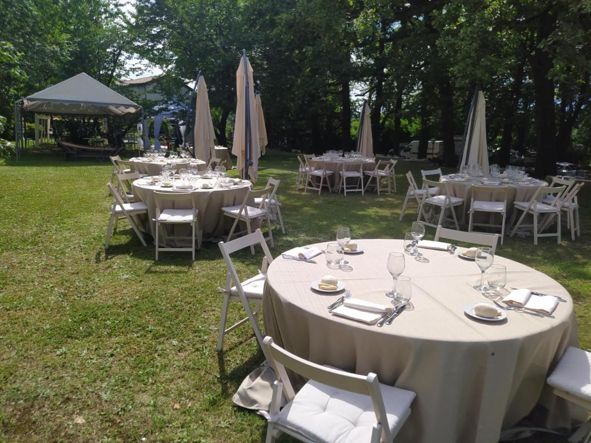 "La Selvetta" Bed And Breakfast Buguggiate Exterior foto