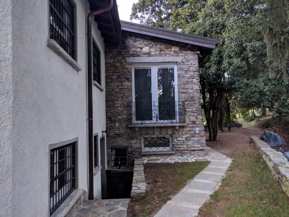 "La Selvetta" Bed And Breakfast Buguggiate Exterior foto