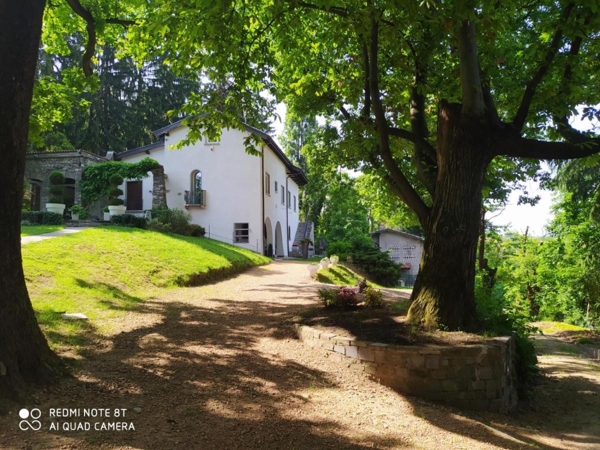 "La Selvetta" Bed And Breakfast Buguggiate Exterior foto